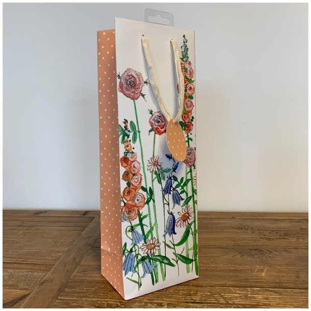 Gavepose med blomster og glimmer