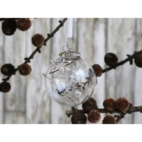 Julekugle. Mundbl�st glas og simili vedh�ng