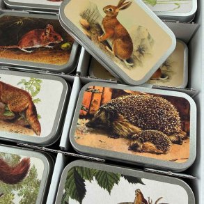 �ske med pastiller. Naturens dyr. Bl�b�rsmag