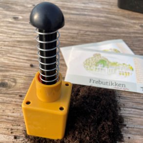 Potte presser. 4 cm.