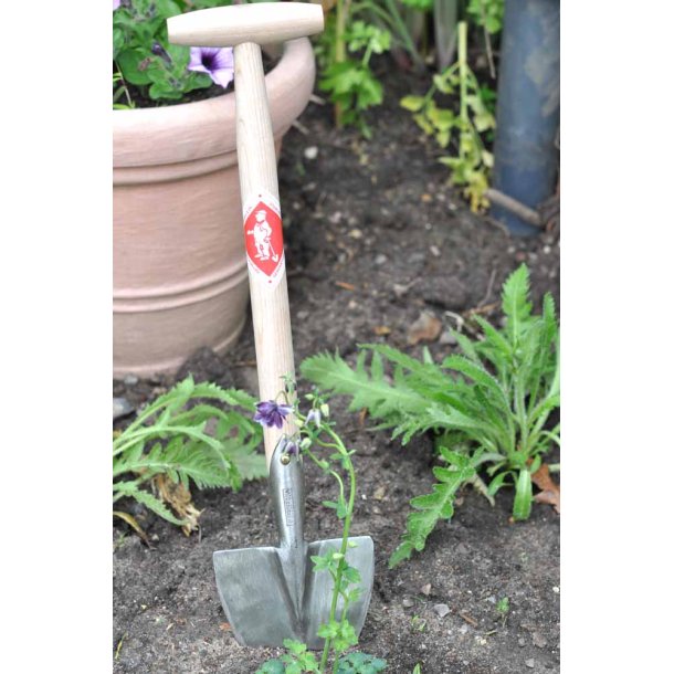 Sneeboer. Plantespade.